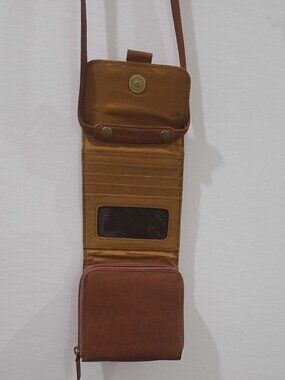 Marlo Genuine Leather Crossbody Wallet Purse Brown Organizer Travel Phone Bag